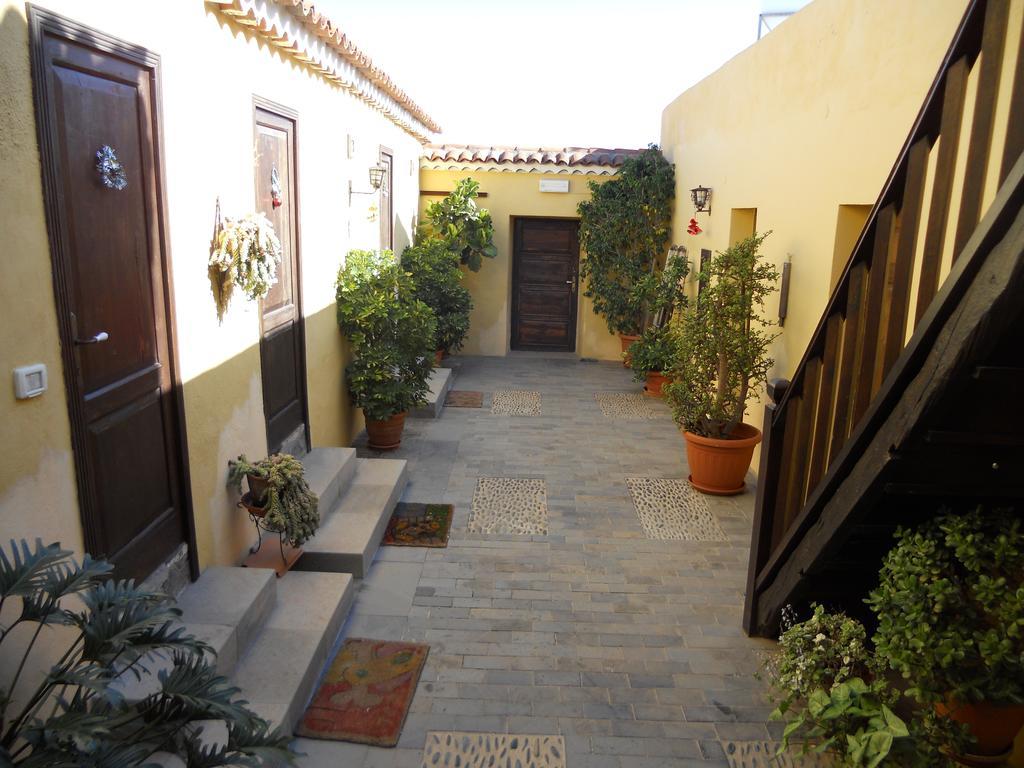 גרנדילה דה אבונה Casa Rural Anton Piche With Pool-Adults Only מראה חיצוני תמונה
