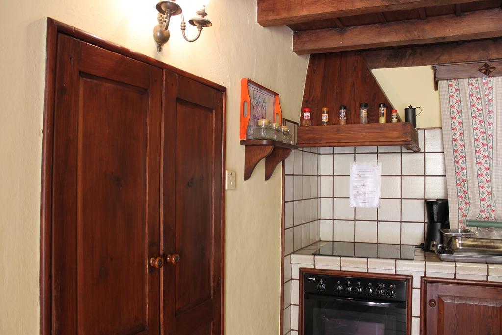 גרנדילה דה אבונה Casa Rural Anton Piche With Pool-Adults Only מראה חיצוני תמונה