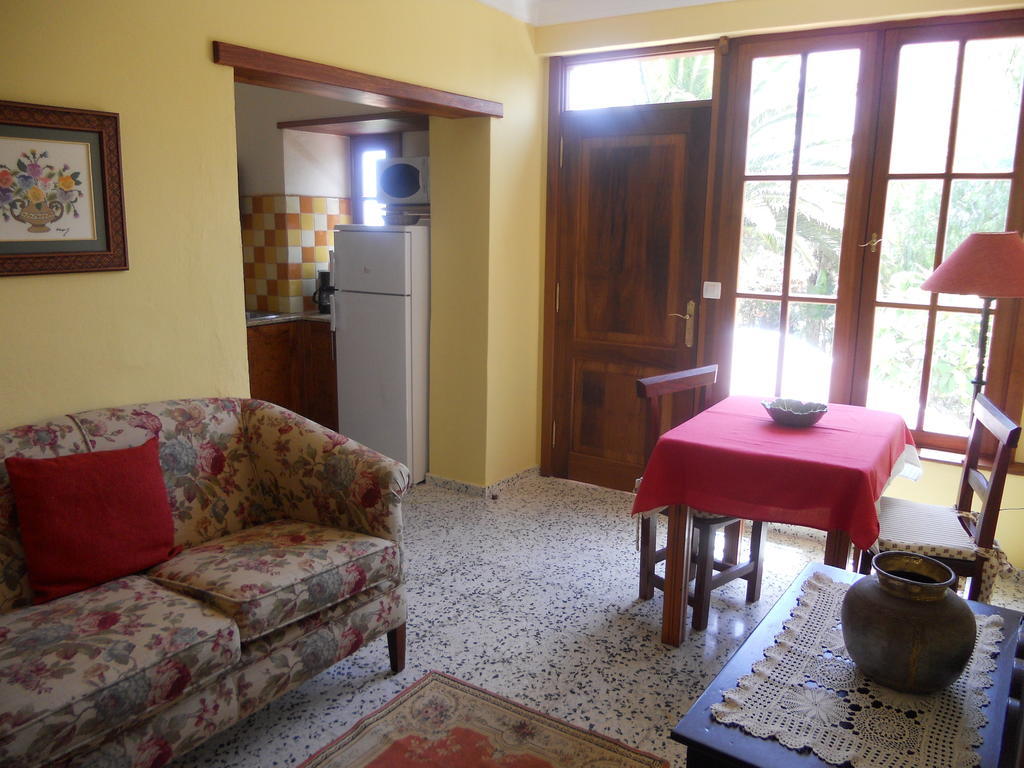גרנדילה דה אבונה Casa Rural Anton Piche With Pool-Adults Only מראה חיצוני תמונה